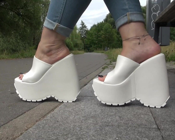 Madiheels aka madiheels OnlyFans - White platform wedges  park video