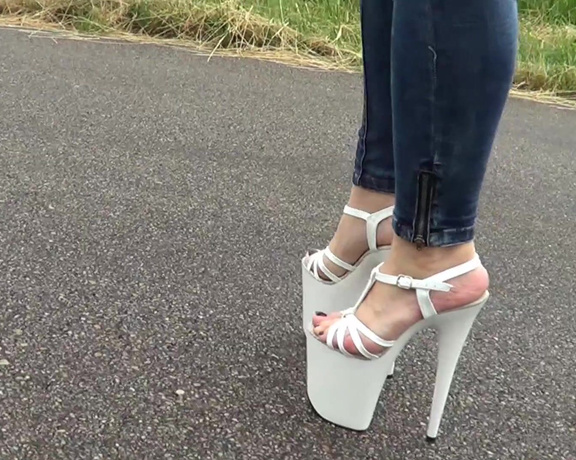 Madiheels aka madiheels OnlyFans - Walk in white 8inch high heel sandals