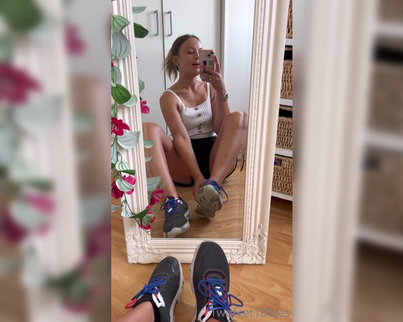 Miss Emma Rose aka emmaemmarose OnlyFans - Hot day working In 32 degrees heat just wearing pop socks inside my trainers the sweat