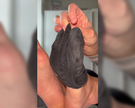 Miss Emma Rose aka emmaemmarose OnlyFans - Todays sweaty sock peel back, how tasty do them toes look to you