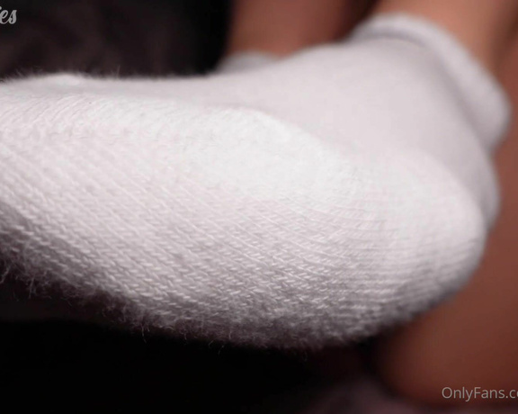 OnlySockies aka onlysockies OnlyFans - Nike Low Cut Sock Play!