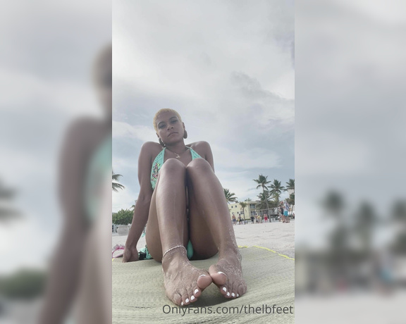 TheLBfeet aka thelbfeet OnlyFans - A nice public teasing for you since you just can’t get enough of these feet