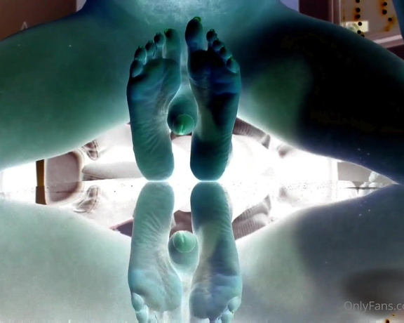 GreatBritishFeet aka solecatcher OnlyFans - Love a good negative filtered feet fucking clip  positively fire!