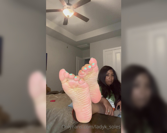 Ladyk Soles aka ladyk_soles OnlyFans - 6 min Humiliation Sole Play Loves