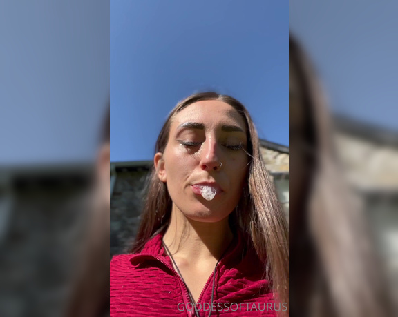 Goddess Crystal aka crystalpalace98xo OnlyFans - I love watching it drip down your face