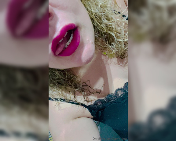 Lady Venere aka sexy_dea OnlyFans - Buona serata amorini… Attendo i vostri commenti