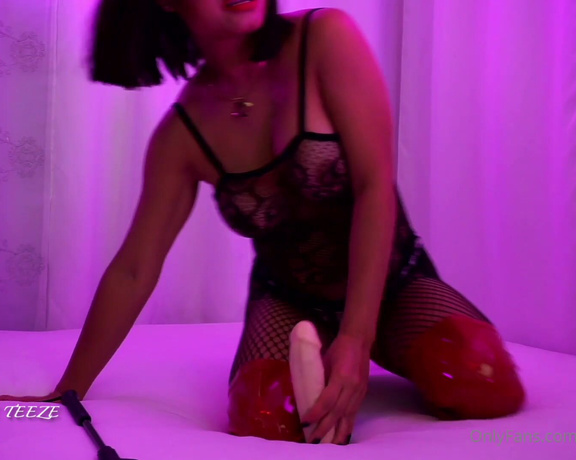 Madame Teeze aka madameteeze OnlyFans - Happy Friday Enjoy a solo JOI video Unless youre on a no cumming task!) Hehe
