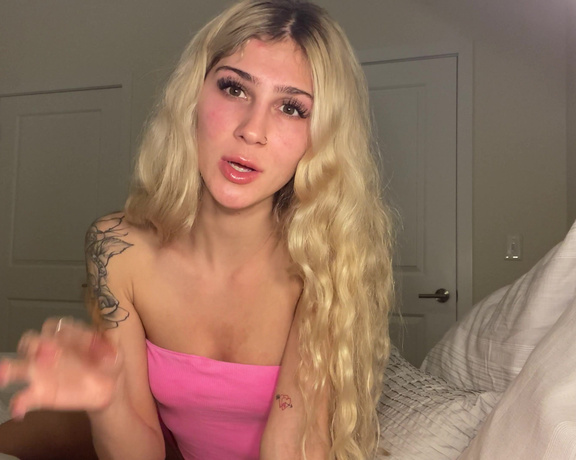 Princess Chelsea aka bowdown2chelsea OnlyFans Video 6718