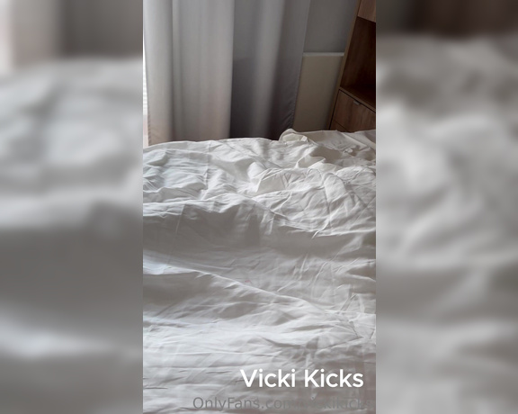 Vicki Kicks aka vickikicks OnlyFans - Good morning sunshine Would any of you want to live with me Your balls