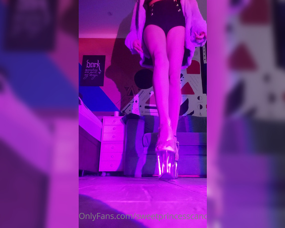 SweetPrincessCandy aka sweetprincesscandy OnlyFans - First time walking on heels this high Ill be needing some practice