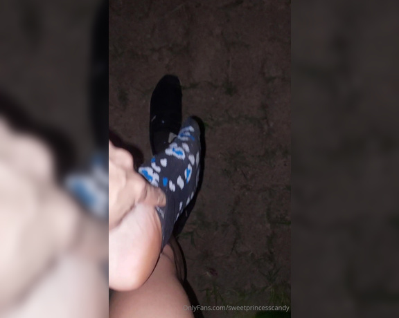 SweetPrincessCandy aka sweetprincesscandy OnlyFans - Late night walks are my favorite! And I felt like finishing this one without socks