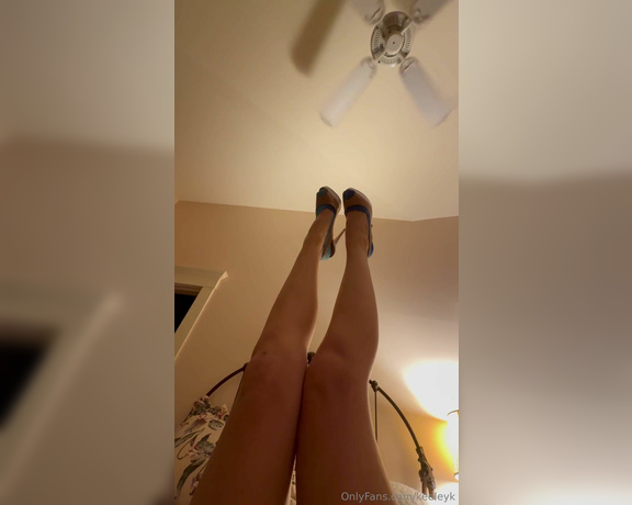 Keeley Kennedy aka keeleyk OnlyFans - What do you think of my ped socks and heels Like and Comment if you enjoy