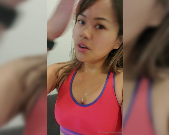 Astrodomina aka astrodomina OnlyFans - Saturday morning workout! You got no excuse Get up and get your sweat on bitch!