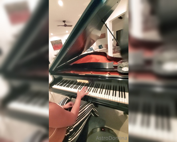 Astrodomina aka astrodomina OnlyFans - I want a mini grand piano for my birthday next year! Just doing a practice sesh