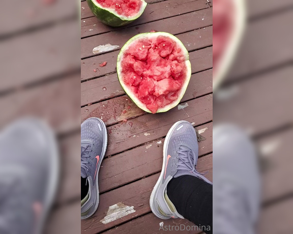 Astrodomina aka astrodomina OnlyFans - Theres strong Then, theres crack this watermelon with your sexy legs strong Posting this video tomorrow!