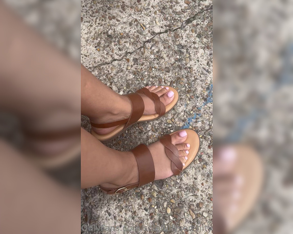 Solefully Serenity aka solefullyserenity OnlyFans - Fetish set with a 1 minute shoe removal video I was picking my brother up from