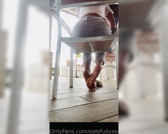 Solefully Serenity aka solefullyserenity OnlyFans - Someone was recording my feet in public…I caught them and made them send it
