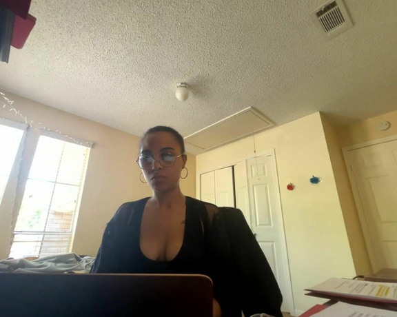 Solefully Serenity aka solefullyserenity OnlyFans Video 663