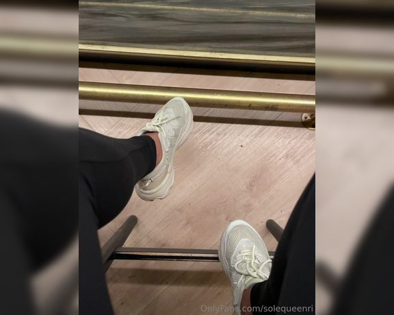 Solequeenri aka solequeenri OnlyFans - I need more ideas of videos I can make in public anyways, short clip