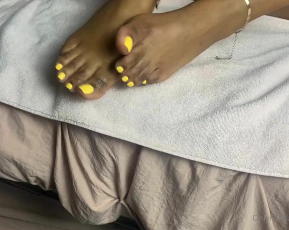 FeetByToni aka feetbytoni OnlyFans - Goddess Liyah CumShot @goodsolefood