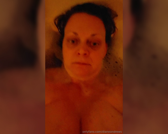 Diane Andrews aka Dianeandrews Onlyfans - Finally took some time to turn my bathroom into a spa experience and did a little bath chat for you