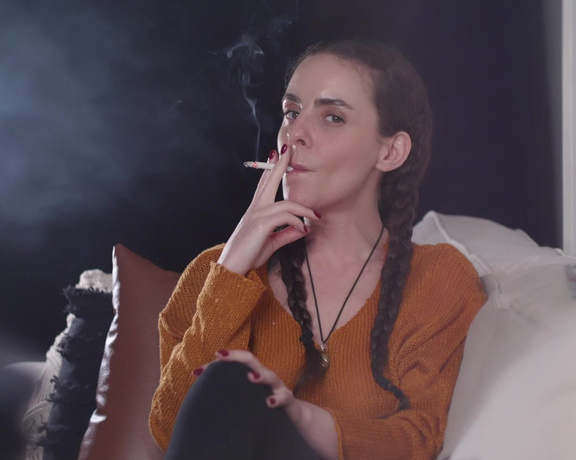 ManyVids - Dani Lynn - Smoking VS120s