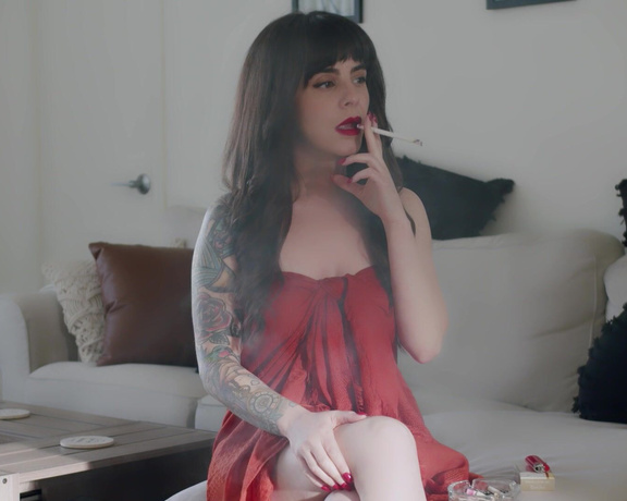 ManyVids - Dani Lynn - Smoking In Scarf Dress