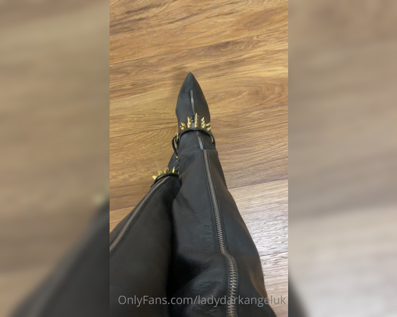 Lady Dark Angel aka Ladydarkangeluk Onlyfans - Leather and spurs