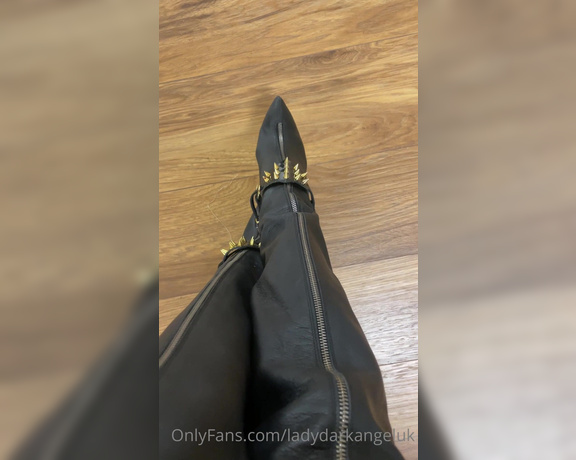 Lady Dark Angel aka Ladydarkangeluk Onlyfans - Leather and spurs