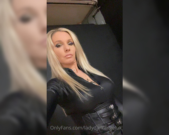 Lady Dark Angel aka Ladydarkangeluk Onlyfans - Good morning