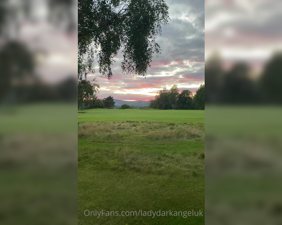 Lady Dark Angel aka Ladydarkangeluk Onlyfans - Gorgeous sky’s on the walk this evening