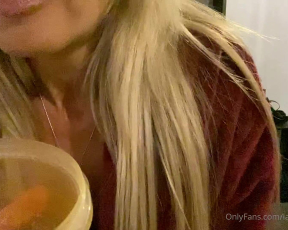 Lady Dark Angel aka Ladydarkangeluk Onlyfans - Spitting clip POV