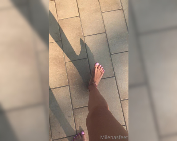 Simply Milena aka simplymilena OnlyFans - Hope you don’t mind some close ups of my delicious feet!!