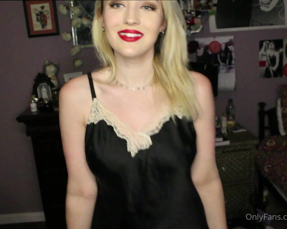 XSnowy aka xsnowy OnlyFans - Babydoll Haul ASMR) with some lingerie too  Hope you enjoy my loves xxx