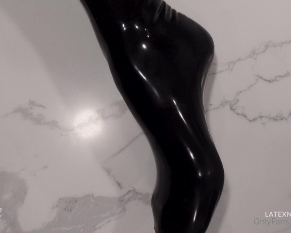 Goddess Lexi Chill aka latexnchill OnlyFans - Lucky you