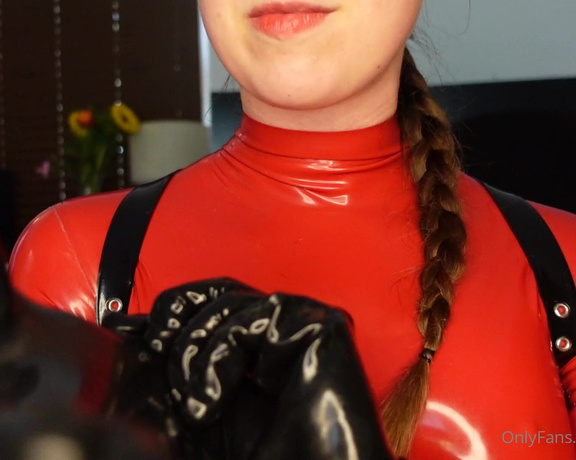 Goddess Lexi Chill aka latexnchill OnlyFans - Latex gloves ASMR Do you have fun plans for this evening Im waiting for some more