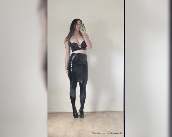 Goddess Lexi Chill aka latexnchill OnlyFans Video 1044