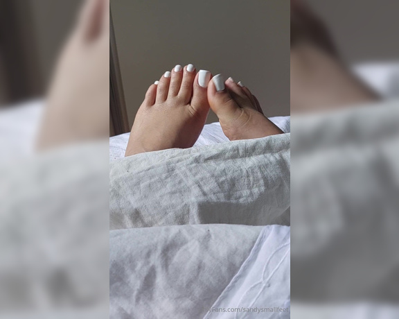 Mica Sandy aka sandysmallfeet OnlyFans - If you wake up next