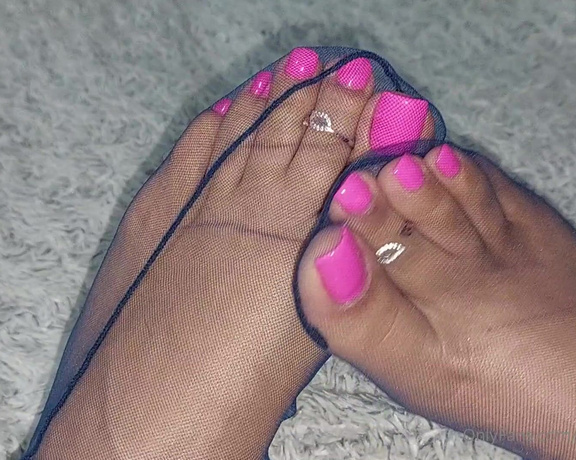 Mica Sandy aka sandysmallfeet OnlyFans - Barbie pink pedi and blue stockings soft joi do you like this length