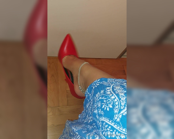 Mica Sandy aka sandysmallfeet OnlyFans - Red stilettos dangle how this make you feel