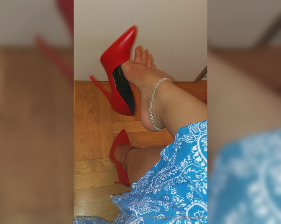 Mica Sandy aka sandysmallfeet OnlyFans - Red stilettos dangle how this make you feel