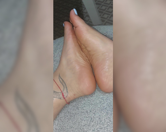 Mica Sandy aka sandysmallfeet OnlyFans - How much you missed my soles