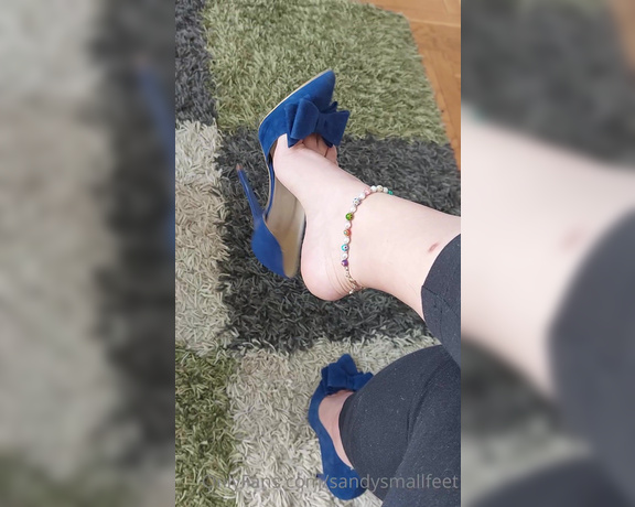 Mica Sandy aka sandysmallfeet OnlyFans - I love dangling, it is one of my favorite things to do Looove teasing  Enjoy