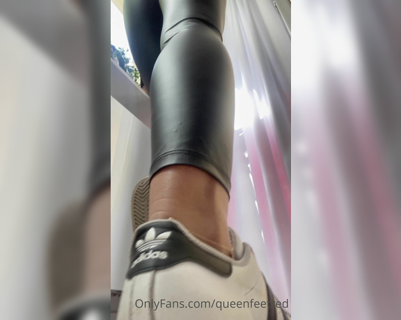 Queenfeetred aka queenfeetred OnlyFans Video 8464