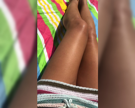 Queenfeetred aka queenfeetred OnlyFans - Relaxxxxxxx