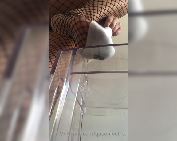 Queenfeetred aka queenfeetred OnlyFans Video 4521