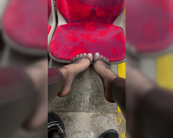 Queenfeetred aka queenfeetred OnlyFans - Relax in bus