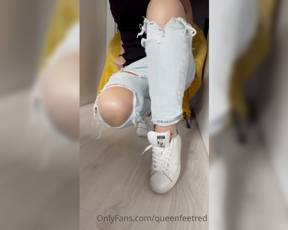 Queenfeetred aka queenfeetred OnlyFans Video 3973