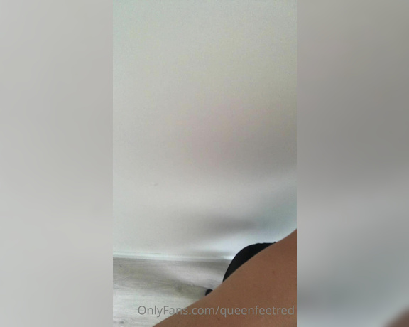 Queenfeetred aka queenfeetred OnlyFans Video 2465