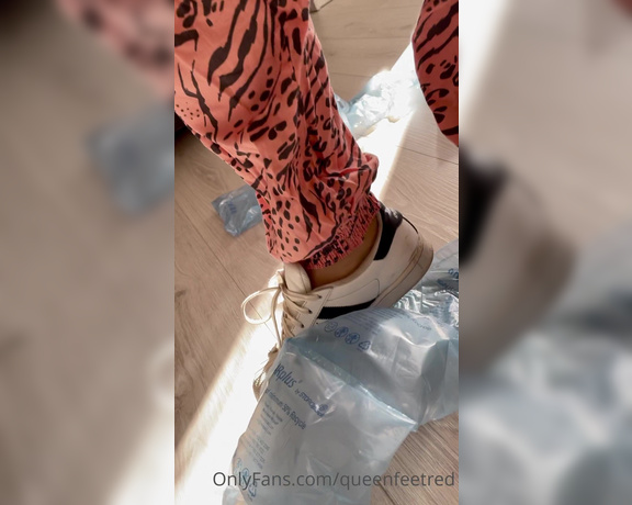 Queenfeetred aka queenfeetred OnlyFans - And shot with smelly adidas superstar